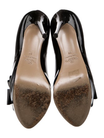 Valentino Patent Leather Bow Accents Pumps