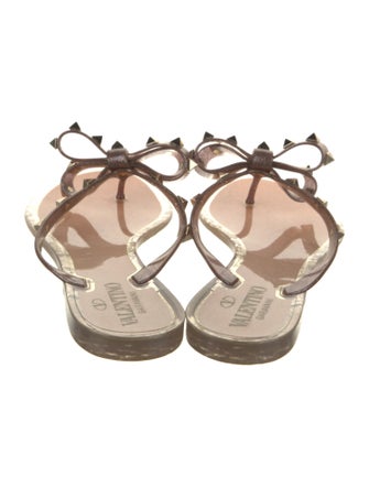 Valentino Rockstud Accents Rubber Slides