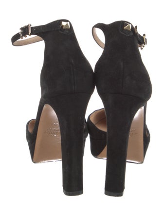 Valentino Rockstud Accents Suede D'Orsay Pumps
