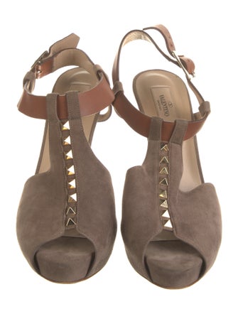 Valentino Rockstud Accents Suede T-Strap Pumps