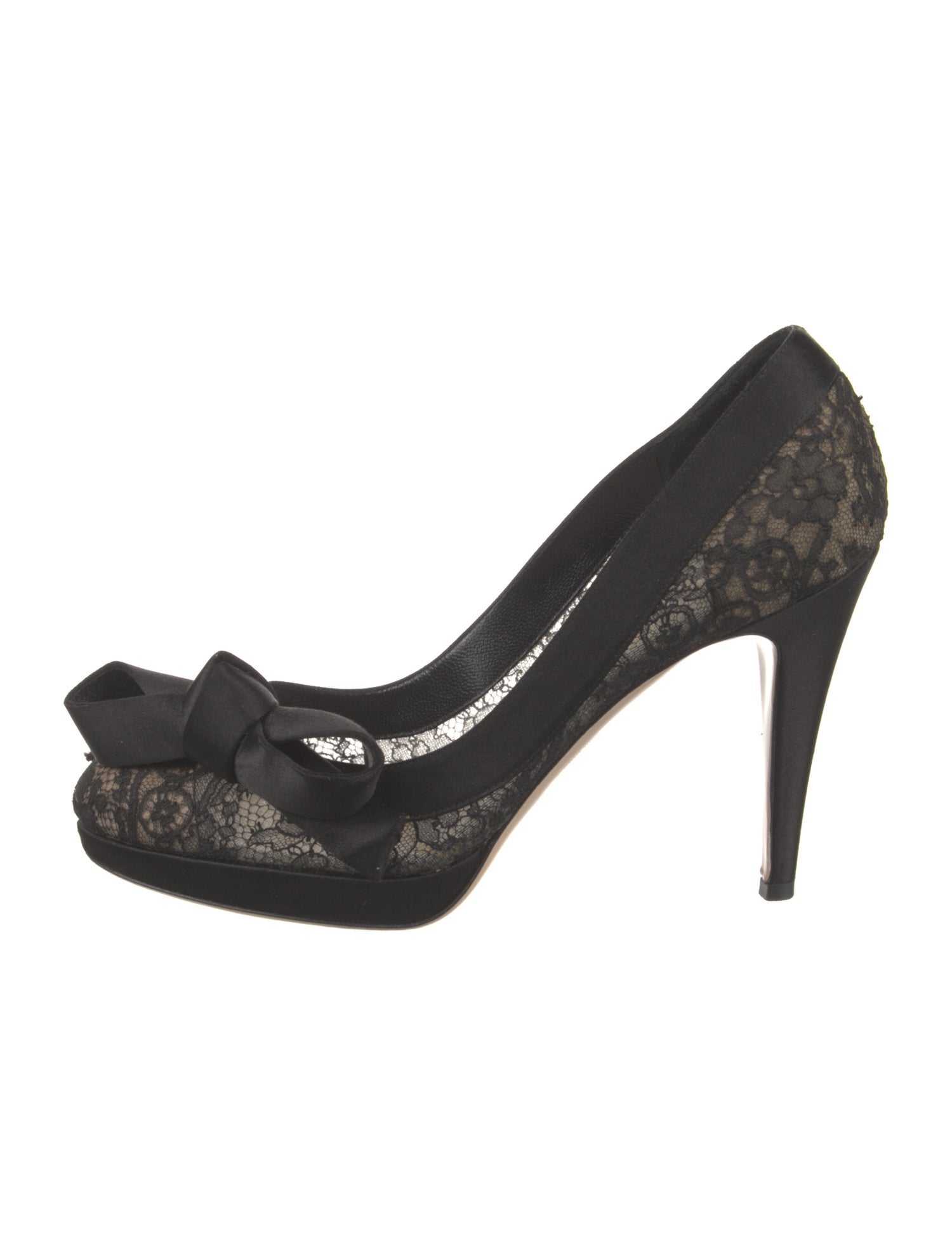 Valentino Lace Lace Pattern Pumps