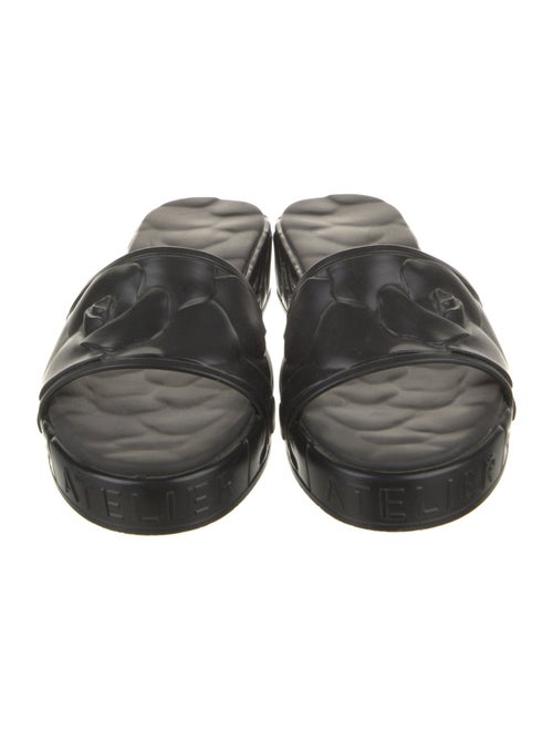 Valentino Camellia Accent Rubber Slides