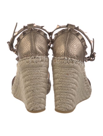 Valentino Rockstud Accents Leather Espadrilles