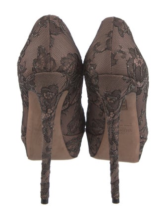 Valentino Lace Lace Pattern Pumps