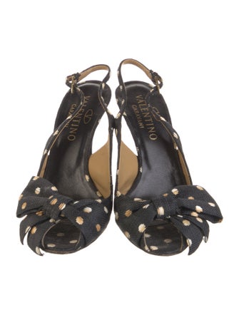 Valentino Floral Print Bow Accents Slingback Pumps