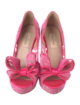 Valentino Lace Bow Accents Sandals