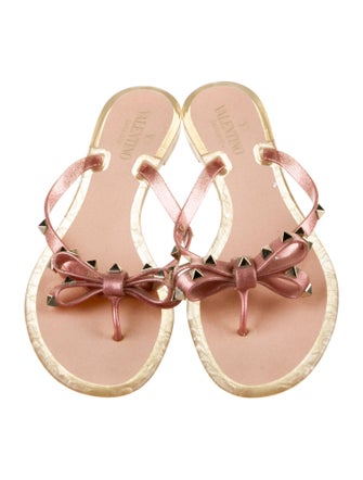 Valentino Rockstud Accents Rubber Slides