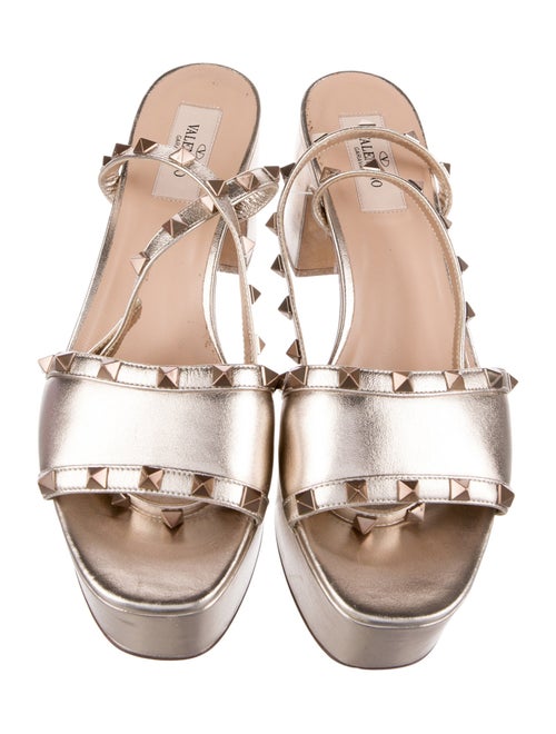 Valentino Rockstud Accents Leather Sandals