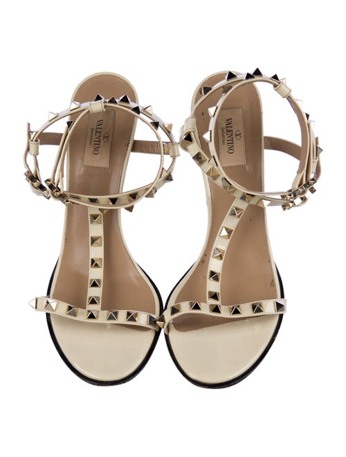 Valentino Rockstud Accents Patent Leather T-Strap Sandals