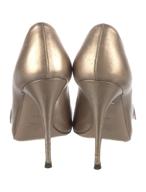 Valentino Leather Bow Accents Pumps