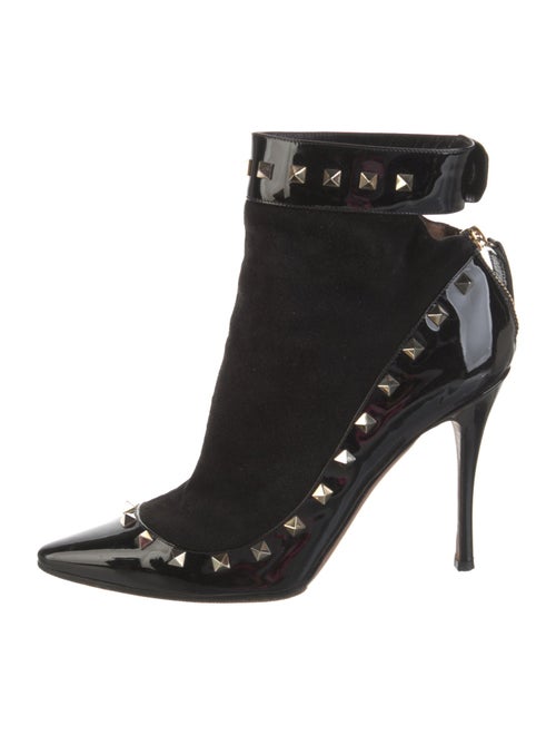 Valentino Rockstud Accents Patent Leather Pumps