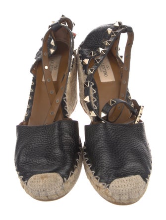 Valentino Rockstud Accents Leather D'Orsay Pumps