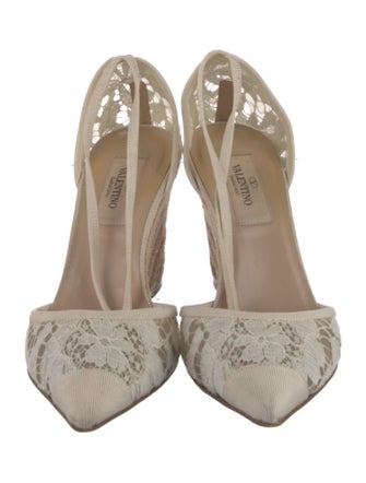 Valentino Lace Lace Pattern D'Orsay Pumps