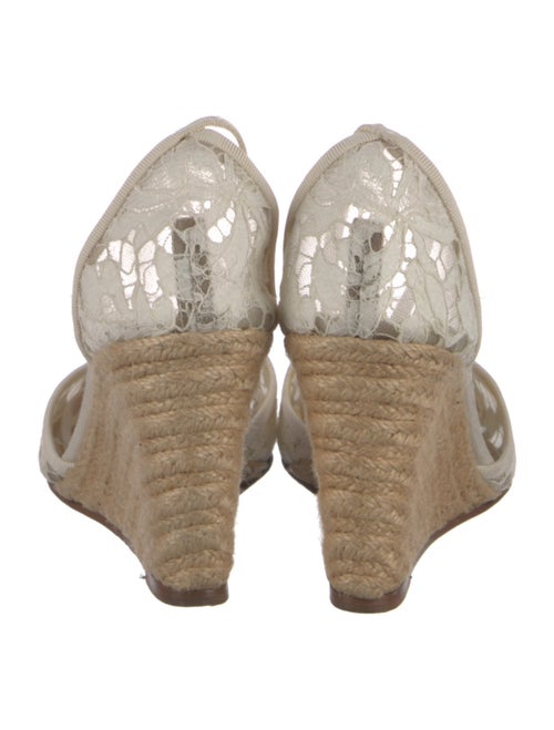 Valentino Lace Lace Pattern D'Orsay Pumps