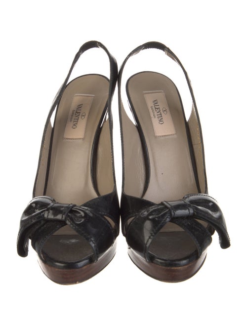 Valentino Patent Leather Bow Accents Slingback Sandals