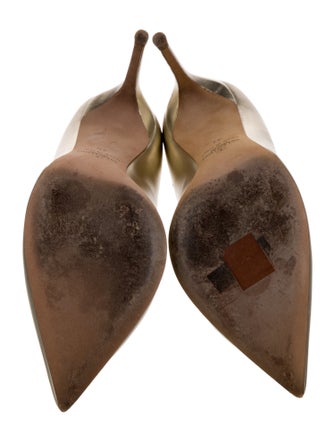 Valentino Rockstud Accents Leather Pumps