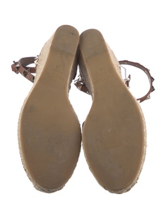 Valentino Rockstud Accents Leather D'Orsay Pumps