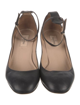 Valentino Leather D'Orsay Pumps