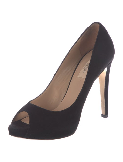 Valentino Rockstud Accents Suede Pumps