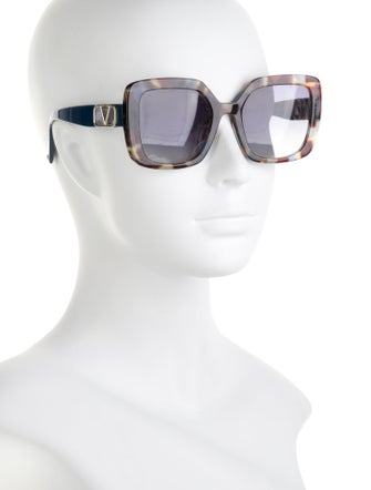 Valentino Rockstud Accents Oversize Sunglasses