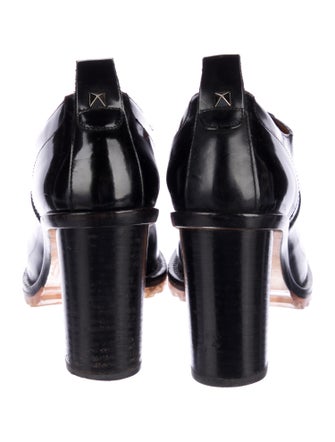 Valentino Rockstud Accents Patent Leather Pumps