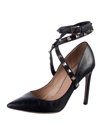 Valentino Rockstud Accents Leather Pumps