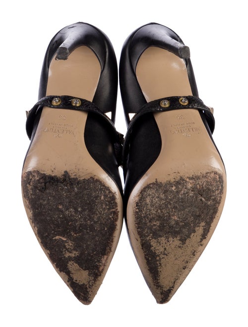Valentino Rockstud Accents Leather Pumps