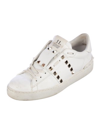 Valentino 11 Rockstud Untitled Sneakers