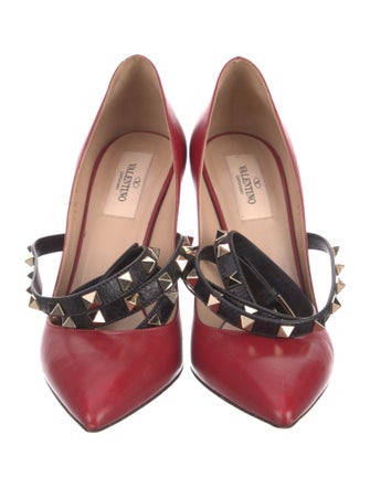 Valentino Rockstud Accents Leather Pumps