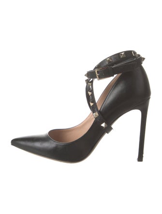 Valentino Rockstud Accents Leather Pumps