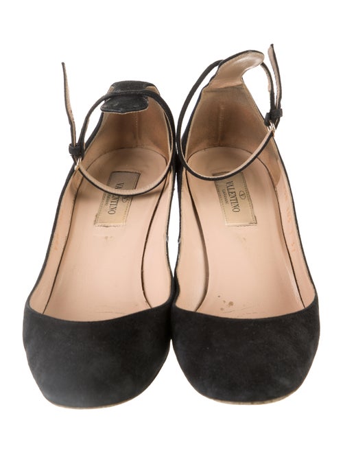 Valentino Suede Pumps