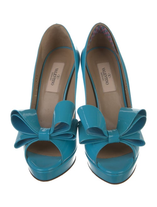 Valentino Patent Leather Bow Accents Pumps
