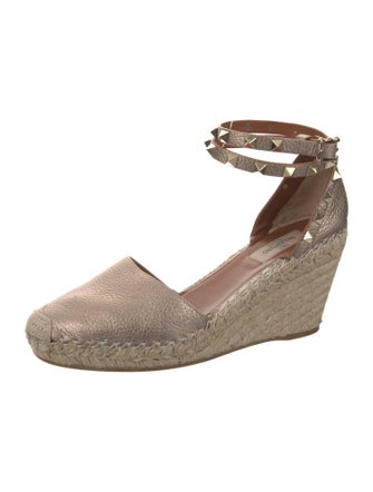 Valentino Rockstud Accents Leather D'Orsay Pumps