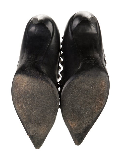 Valentino Rockstud Accents Leather Pumps