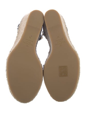 Valentino Rockstud Accents Leather Espadrilles