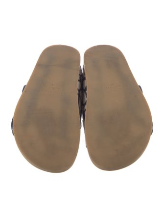 Valentino Canvas Printed Slides