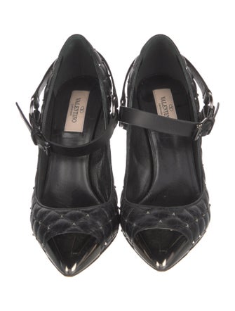 Valentino Rockstud Accents Leather Pumps