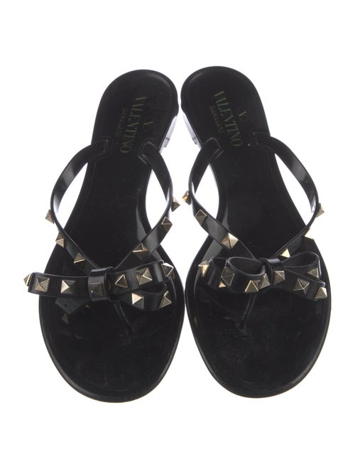 Valentino Rockstud Accents Rubber Flip Flops