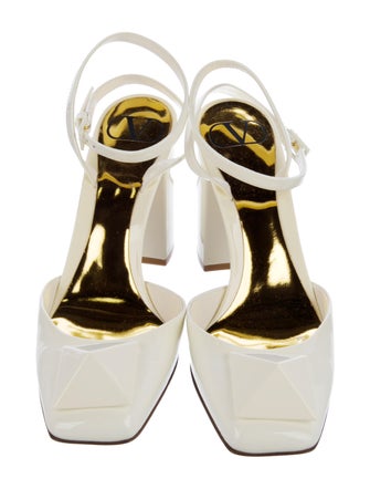 Valentino Rockstud Accents Patent Leather Slingback Pumps