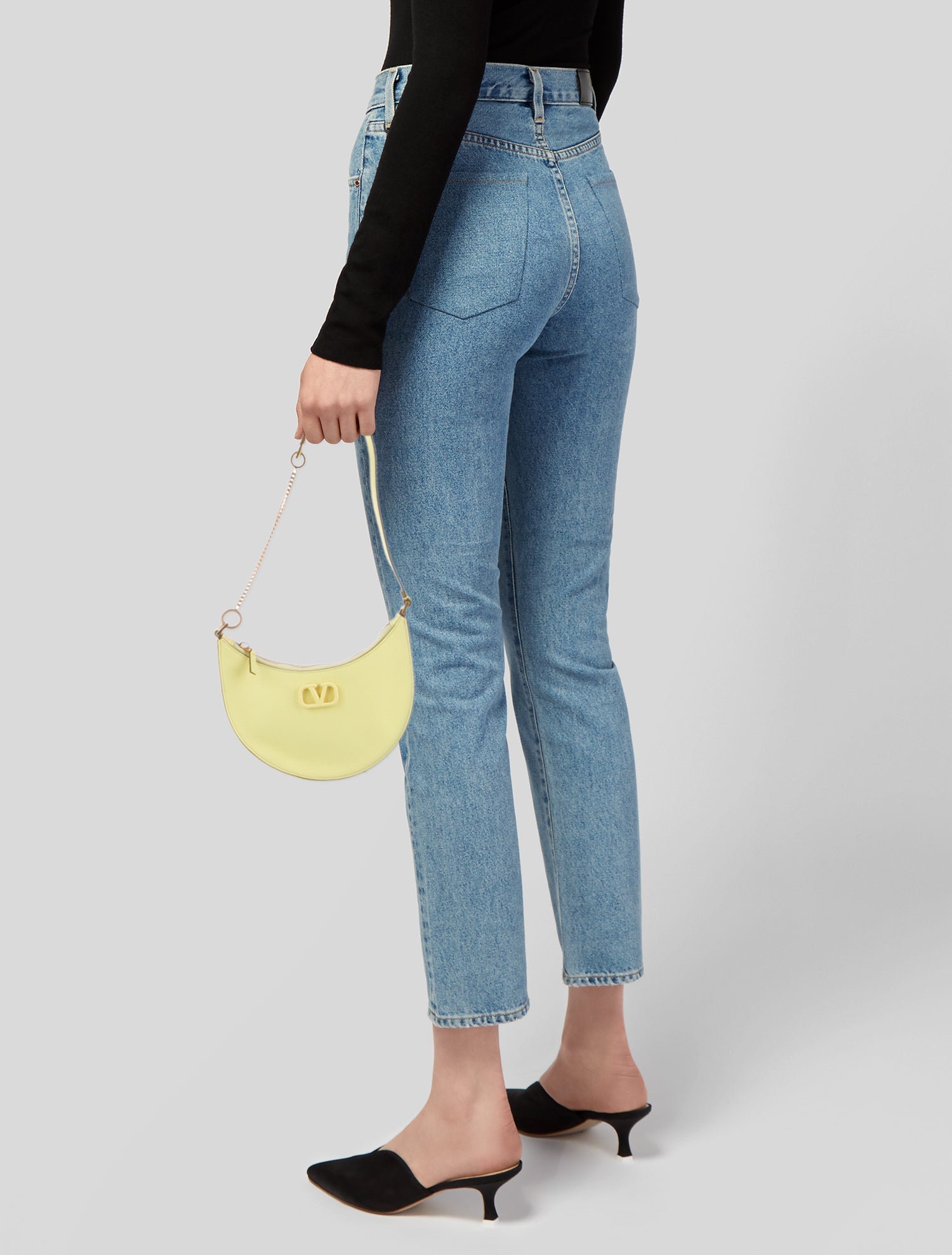 Valentino Leather Vlogo