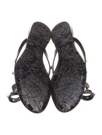 Valentino Rockstud Accents Rubber Slides