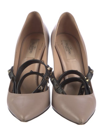 Valentino Rockstud Accents Leather Pumps