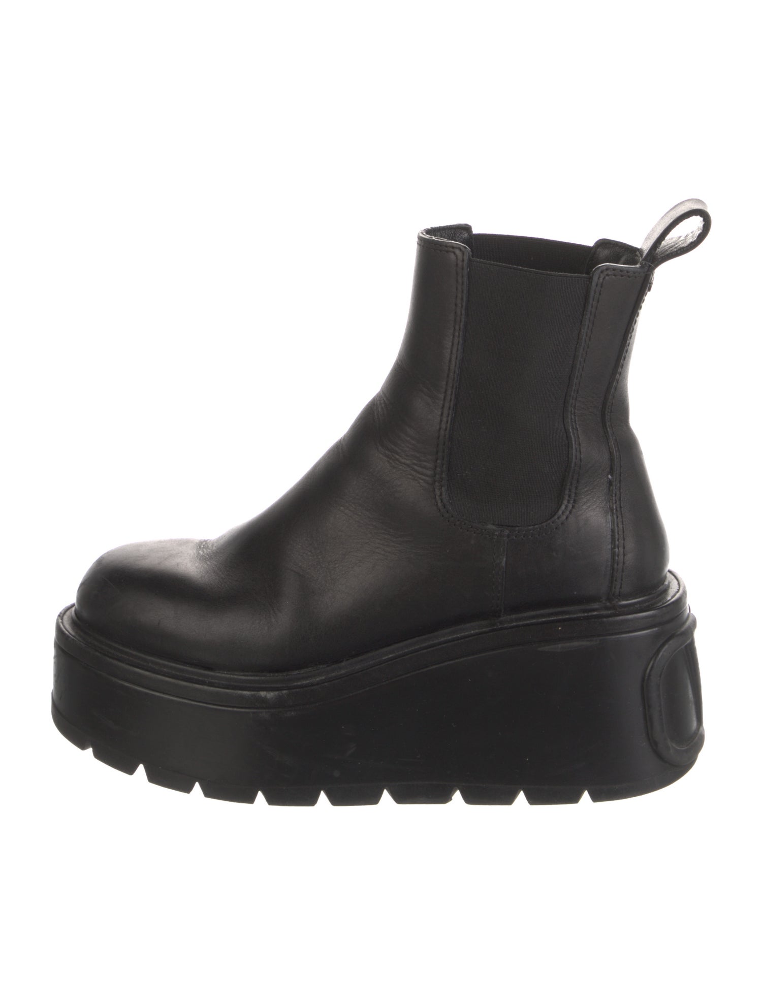 Valentino Leather Chelsea Boots