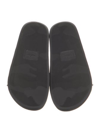 Valentino Slides