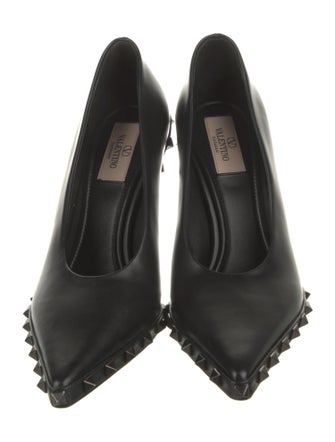 Valentino Rockstud Accents Leather Pumps