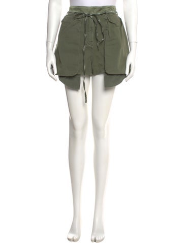 Pre-owned Valentino Mini Shorts In Green