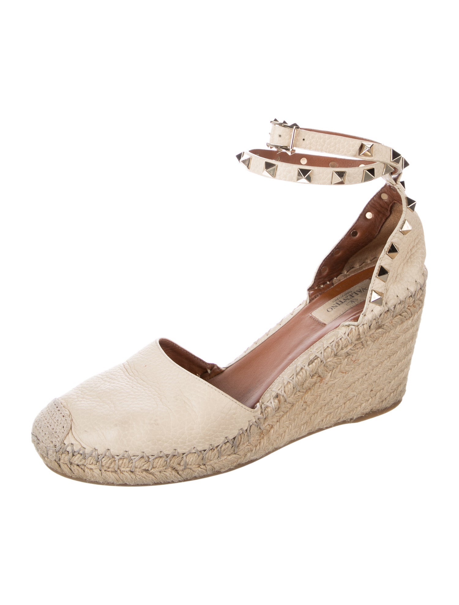 Valentino Rockstud Accents Leather Pumps