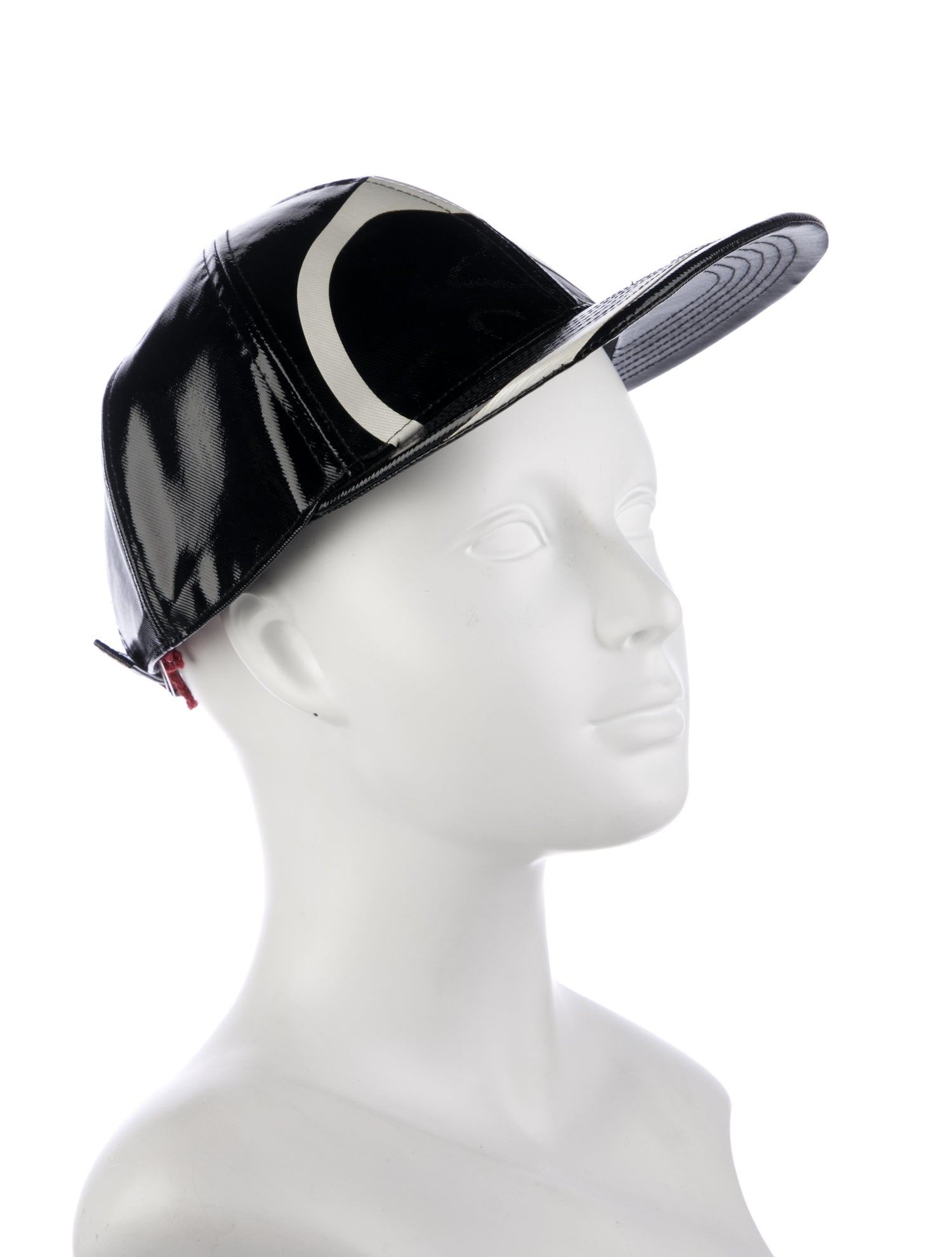 Valentino baseballl cap