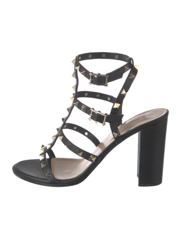 Pre-owned Valentino Garavani Rockstud Accents Leather Gladiator Sandals In Black