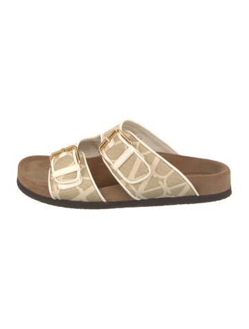 Pre-owned Valentino Garavani Fussfriend Graphic Print Slides In Neutrals